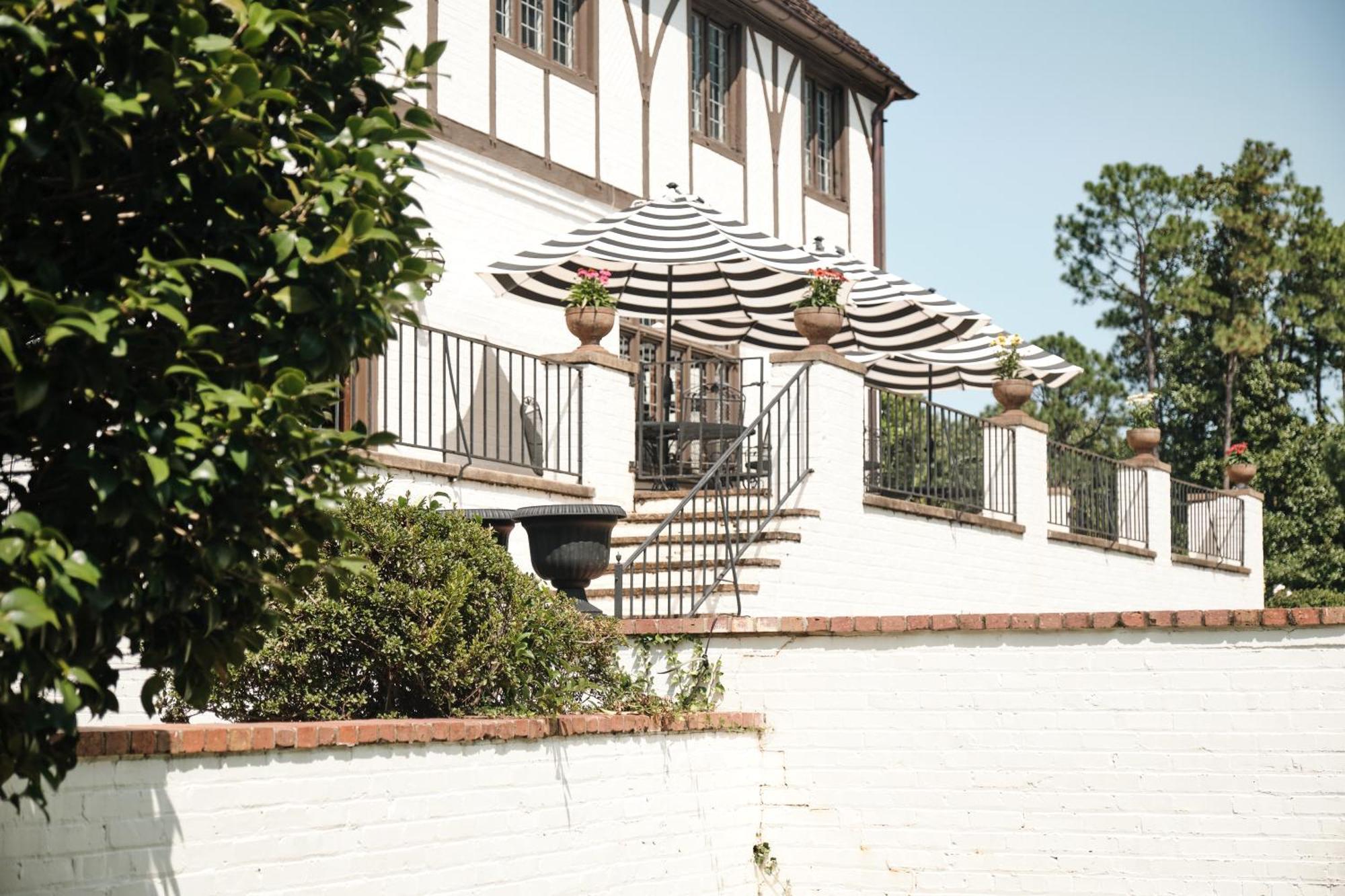 Duncraig Manor Bed and Breakfast Southern Pines Eksteriør billede